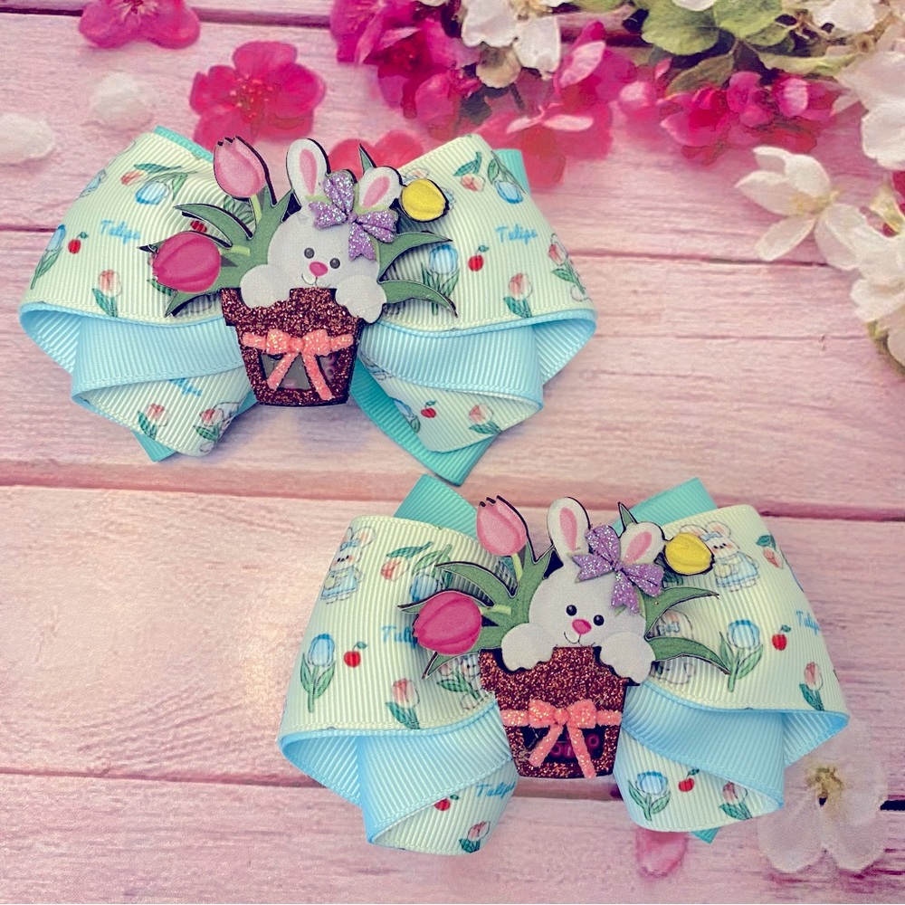 Spring bunny tulips Bow (Pair)